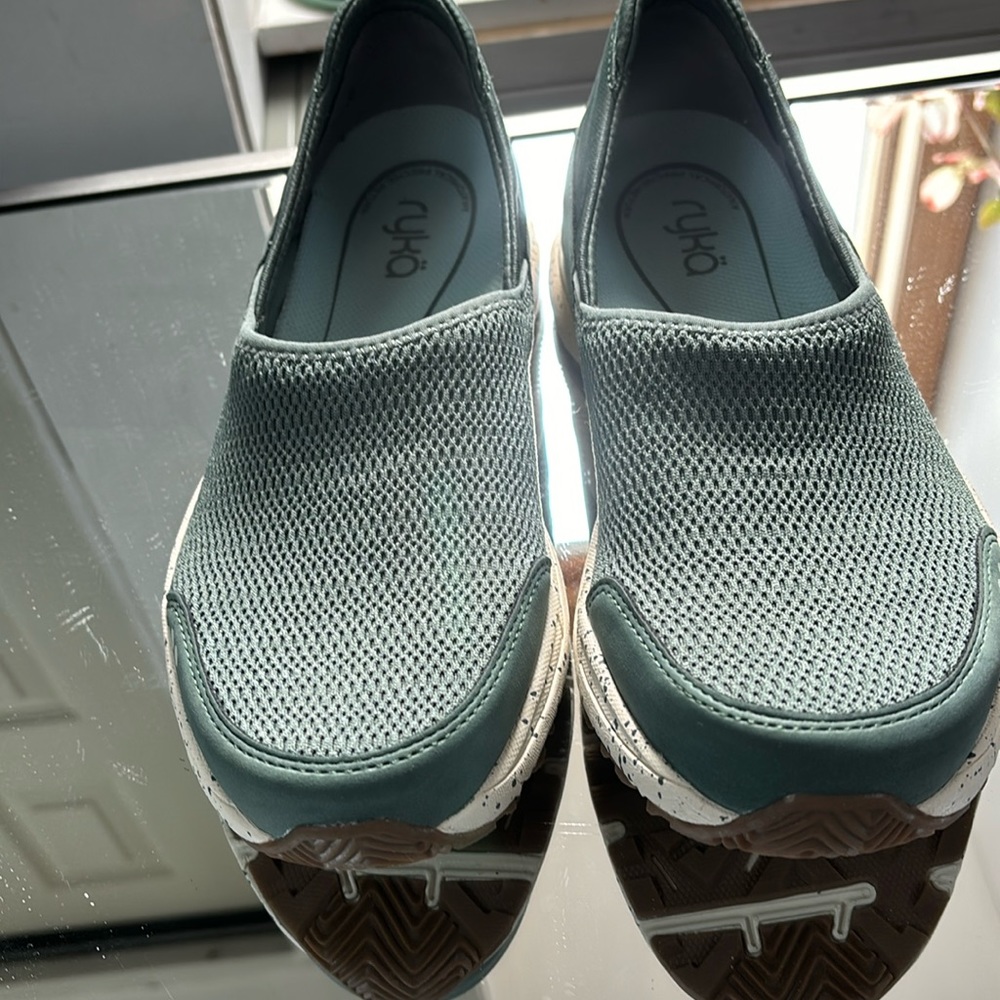 Ryka Knit Slip On‎ Sneakers